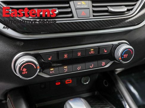 Used 2023 Nissan Altima 2.5 SR w/ SR Premium Package FWD image 20