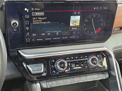 Used 2025 GMC Sierra 2500 Denali Ultimate w/ Max Trailering Package image 16