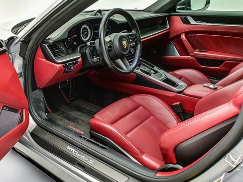 Used 2021 Porsche 911 Turbo AWD/4WD image 9