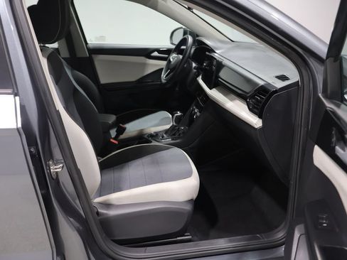 Used 2025 Volkswagen Taos S AWD/4WD image 22