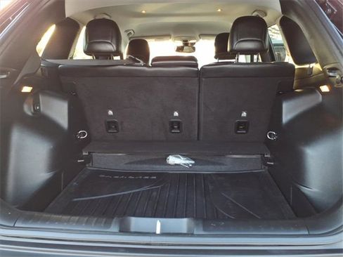 Used 2021 Jeep Cherokee Latitude Lux w/ Comfort/Convenience Group image 7