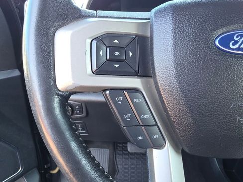 Used 2019 Ford F150 Lariat image 26