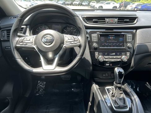 Used 2020 Nissan Rogue SV AWD/4WD image 8