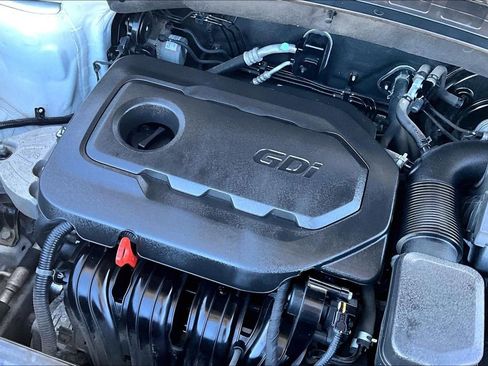 Used 2017 Hyundai Santa Fe Sport image 34