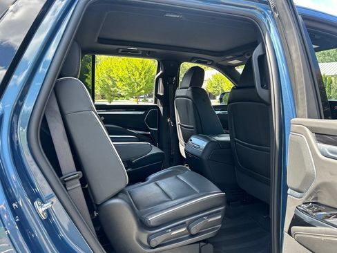 Used 2025 Cadillac Escalade Sport w/ LPO, ONYX Package RWD image 56