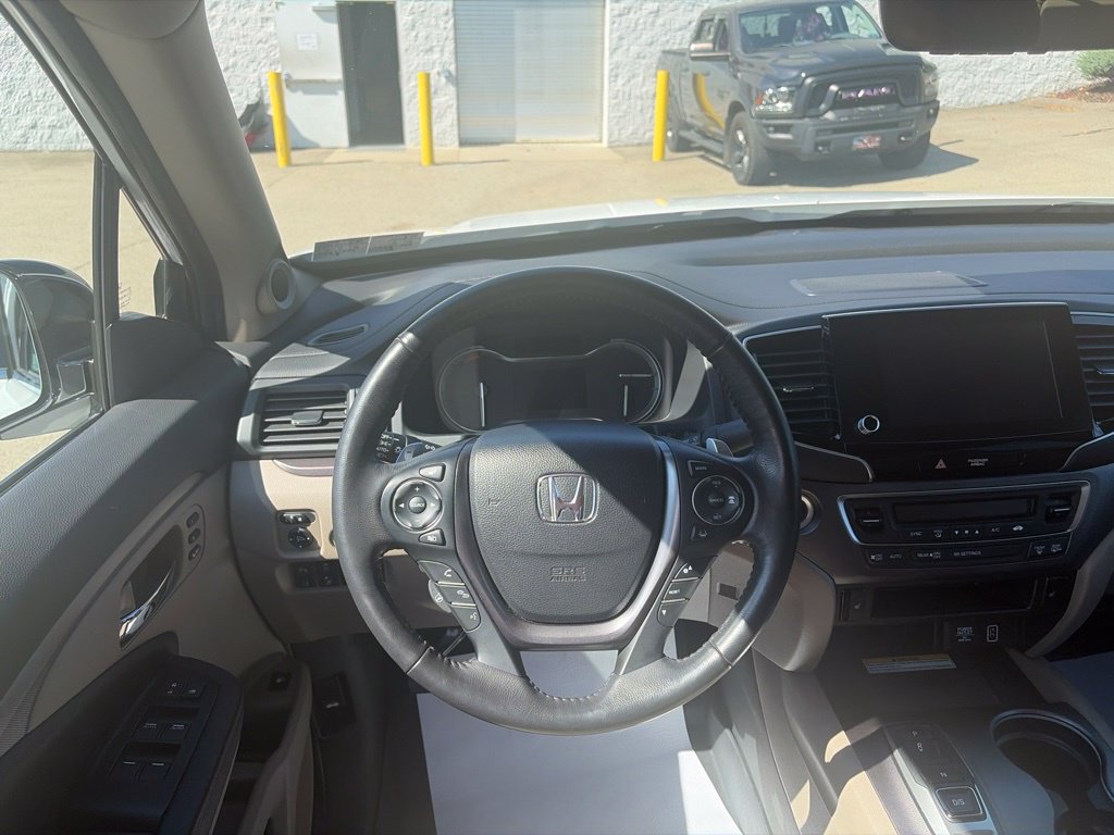 Used 2023 Honda Ridgeline RTL-E image 13