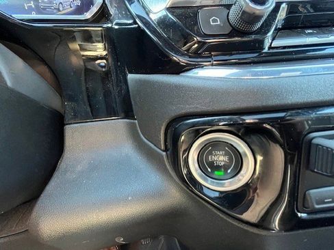 Used 2024 Chevrolet Silverado 1500 High Country image 17