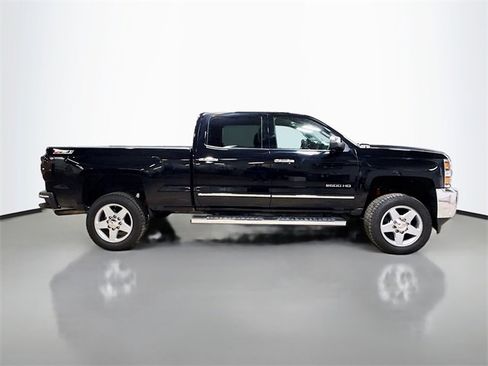 Used 2015 Chevrolet Silverado 2500 LTZ w/ Z71 Package, Off-Road image 6