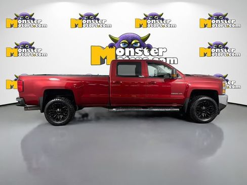 Used 2019 Chevrolet Silverado 2500 LT w/ LT Convenience Package AWD/4WD image 4