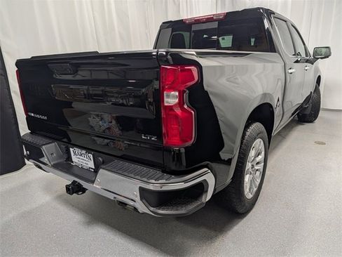 Certified 2023 Chevrolet Silverado 1500 LTZ w/ LTZ Premium Package image 4