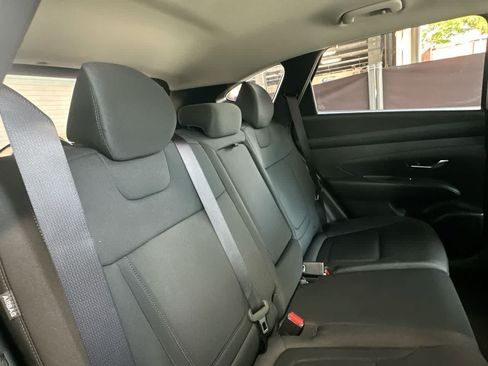 Used 2025 Hyundai Tucson SE FWD image 26
