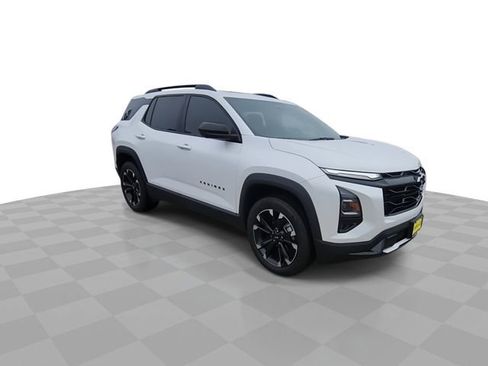 Used 2025 Chevrolet Equinox RS w/ Safety and Technology Package FWD image 2
