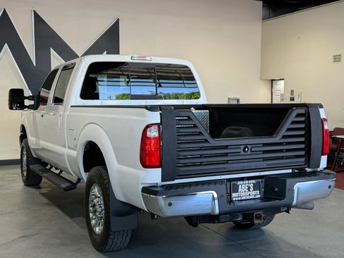 Used 2016 Ford F250 Lariat w/ Lariat Interior Package AWD/4WD image 6