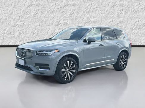 Used 2024 Volvo XC90 B6 Plus AWD/4WD image 7