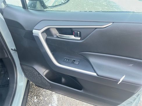 Certified 2023 Toyota RAV4 XLE Premium image 17