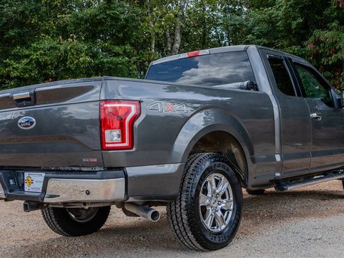 Used 2016 Ford F150 XLT w/ Equipment Group 302A Luxury AWD/4WD image 5