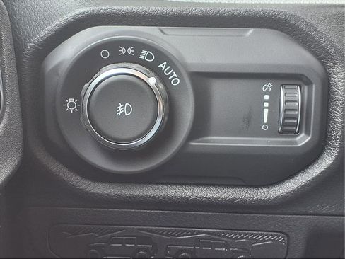 Used 2024 Jeep Wrangler Sport S image 12