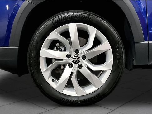 Used 2023 Volkswagen Taos S AWD/4WD image 11