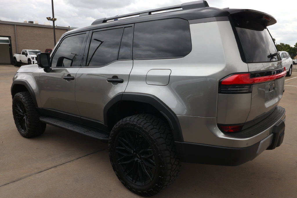 Used 2026 Lexus GX 550 AWD/4WD image 7