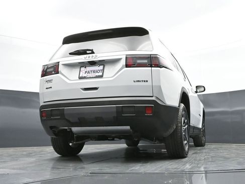 New 2026 Jeep Cherokee Limited AWD/4WD image 42