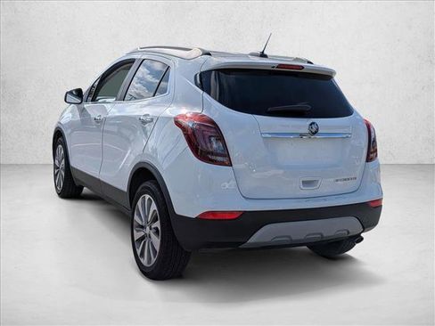 Used 2020 Buick Encore Preferred w/ Safety Package FWD image 5