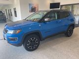 Used 2019 Jeep Compass Trailhawk w/ Cold Weather Group image 3