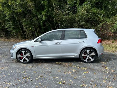 Used 2016 Volkswagen GTI Autobahn w/ Lighting Package (SEL) image 10