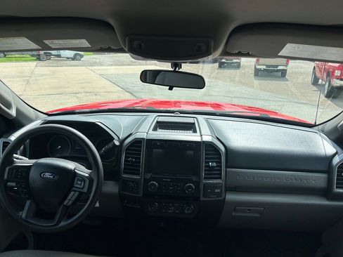 Used 2020 Ford F250 XLT w/ Snow Plow Prep Package AWD/4WD image 19