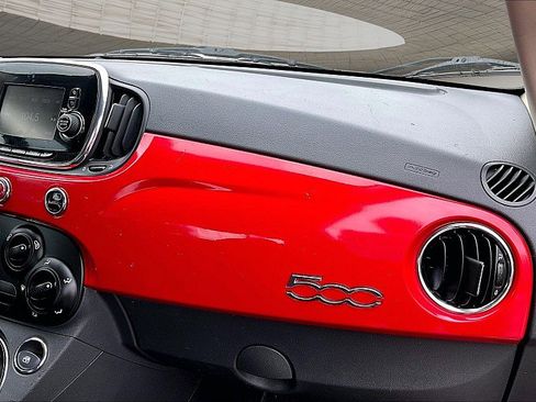Used 2017 FIAT 500 Pop w/ Red Roof & Mirror Cap Package FWD image 15