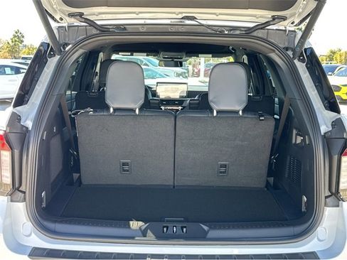 New 2026 Ford Explorer ST image 18