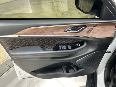 Used 2025 Jeep Grand Cherokee L Summit w/ Obsidian Package image 12