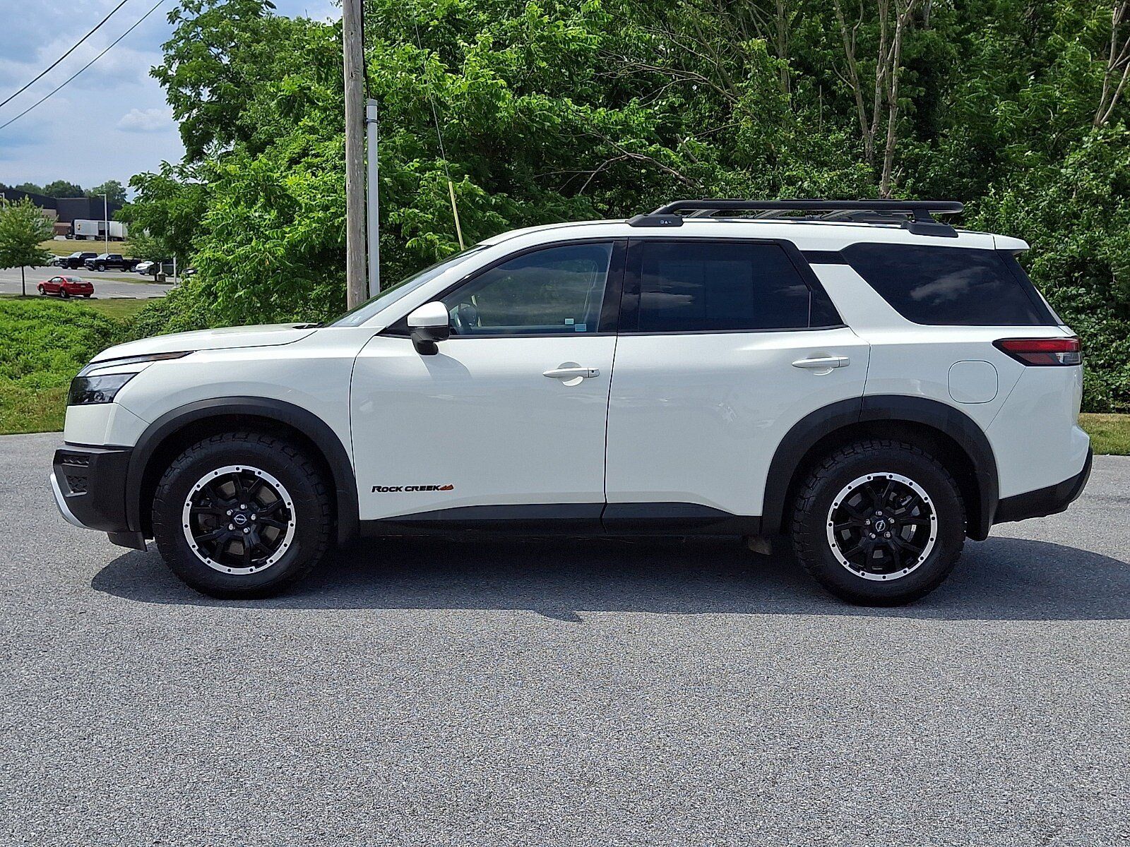 Certified 2024 Nissan Pathfinder Rock Creek AWD/4WD image 4