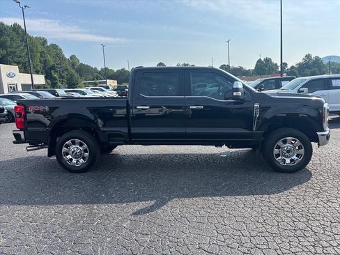 Used 2024 Ford F250 Lariat w/ Lariat Ultimate Package AWD/4WD image 9
