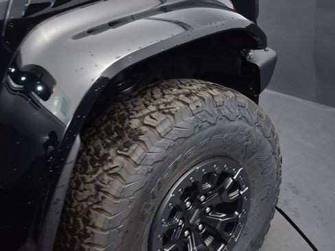 New 2025 Ford Bronco Raptor w/ Interior Carbon Fiber Pack AWD/4WD image 20
