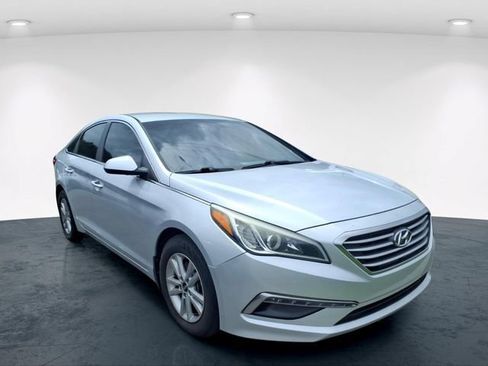 Used 2015 Hyundai Sonata SE FWD image 10