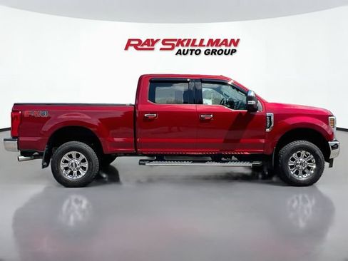Used 2019 Ford F250 XLT w/ XLT Premium Package AWD/4WD image 5
