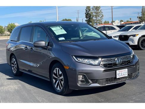 Used 2026 Honda Odyssey EX-L image 8