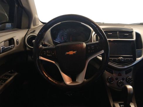 Used 2017 Chevrolet Sonic Premier image 12