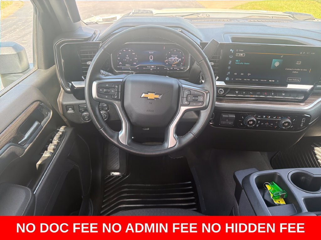 Used 2025 Chevrolet Silverado 3500 LT w/ Safety Package AWD/4WD image 17