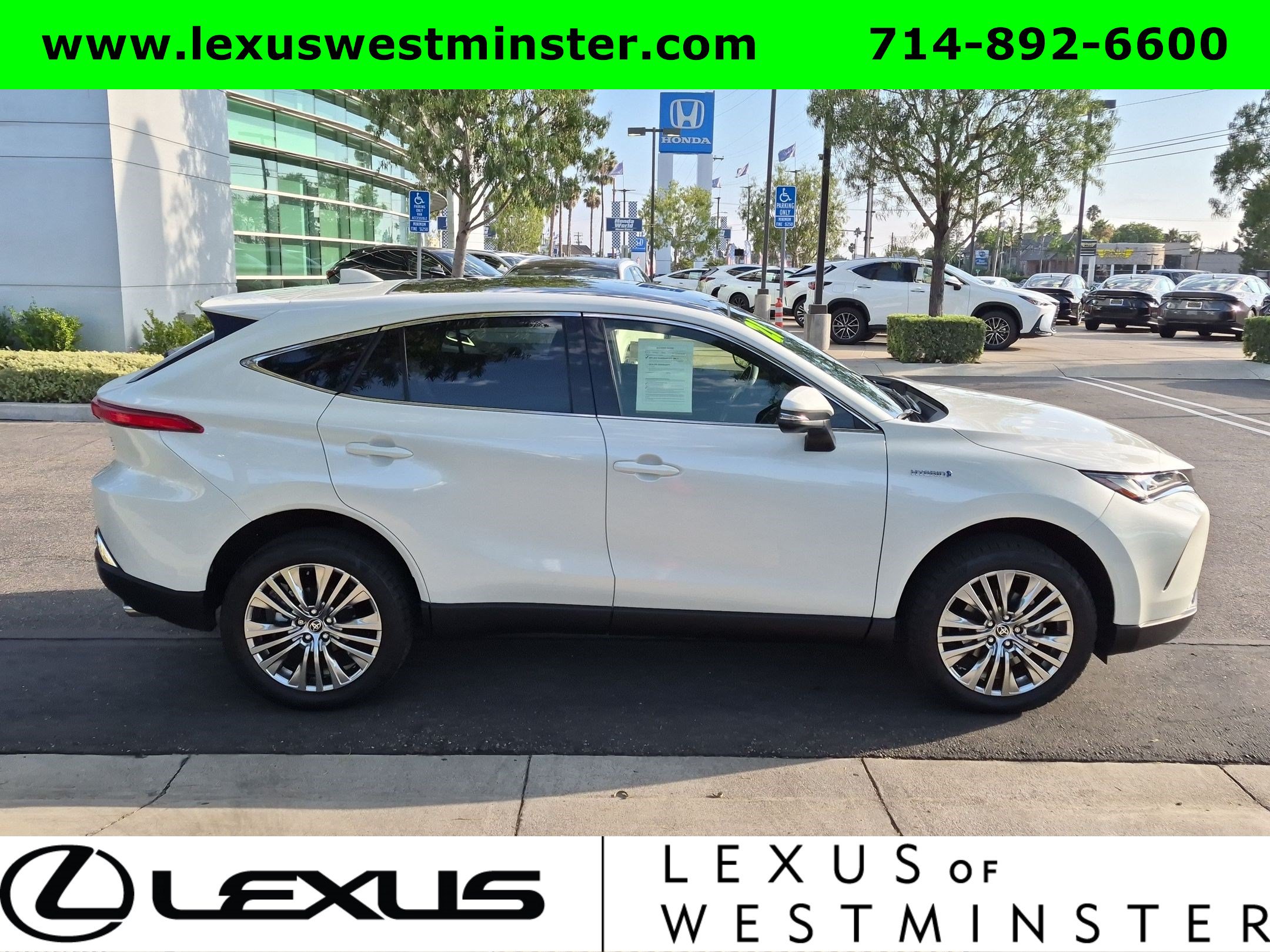 Used 2021 Toyota Venza Limited AWD/4WD image 4