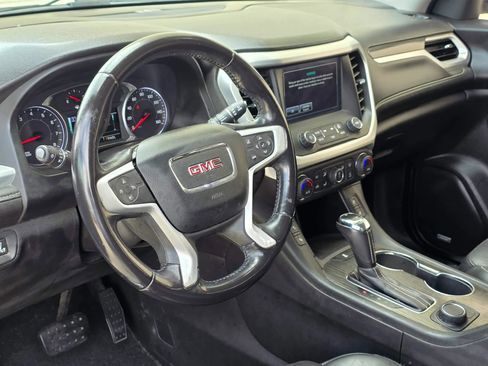 Used 2019 GMC Acadia SLT image 10