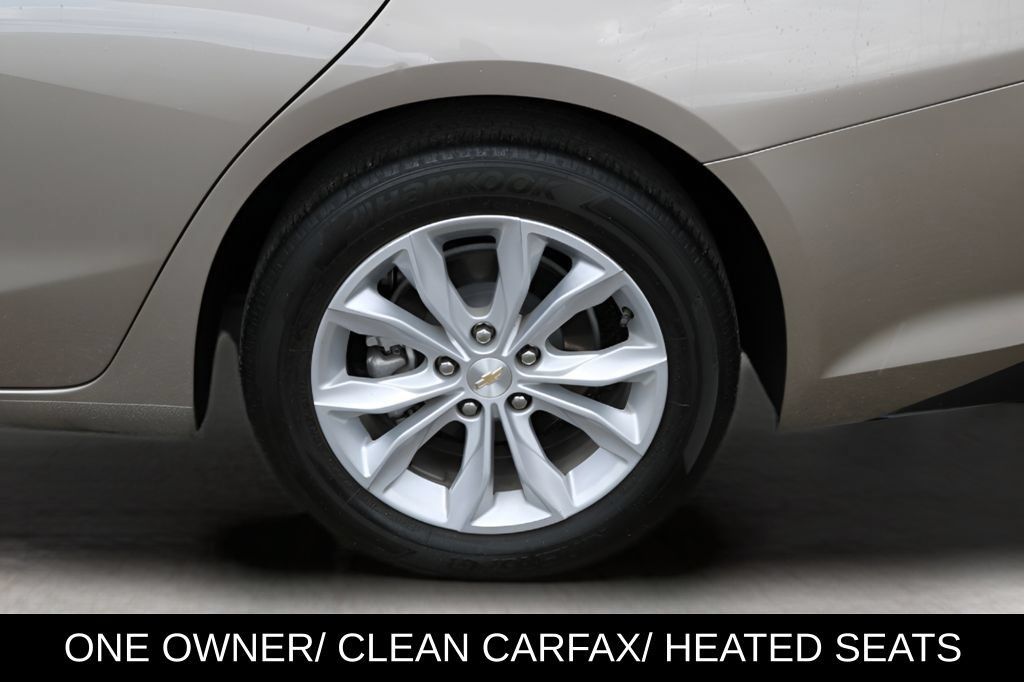Used 2025 Chevrolet Malibu LT FWD image 9