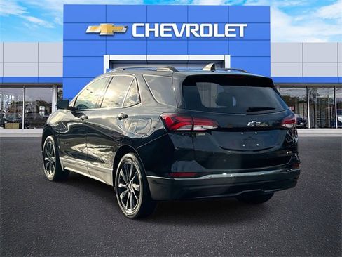 Used 2023 Chevrolet Equinox RS w/ RS Leather Package image 7