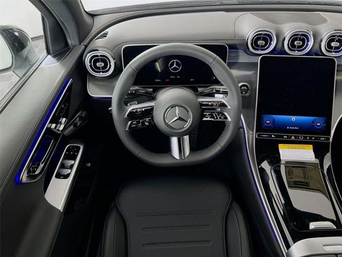 New 2026 Mercedes-Benz GLC 300 4MATIC image 21