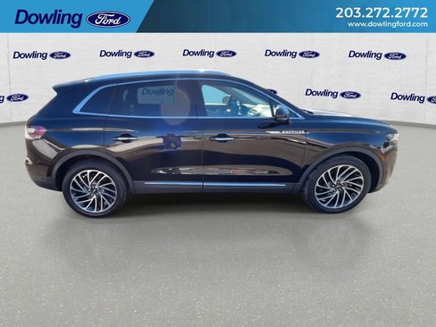 Used 2020 Lincoln Nautilus Reserve image 5