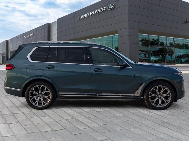Used 2026 BMW X7 xDrive40i AWD/4WD image 6