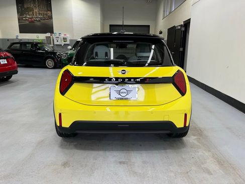 Certified 2025 MINI Cooper S image 4