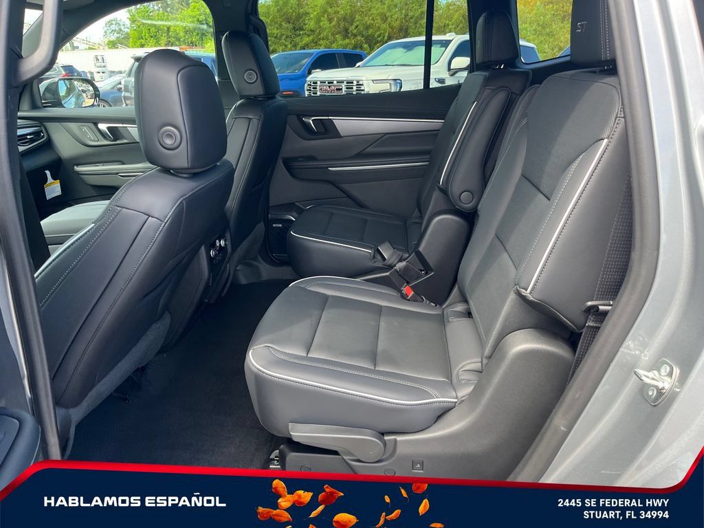 New 2027 Buick Enclave Sport Touring w/ Super Cruise Package FWD image 11