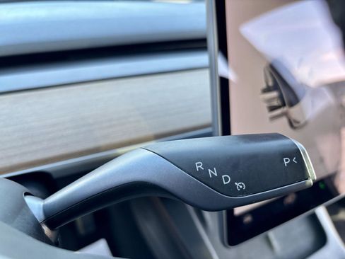 Used 2021 Tesla Model 3 Long Range AWD/4WD image 5