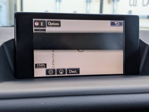 Used 2014 Lexus CT 200h FWD image 28